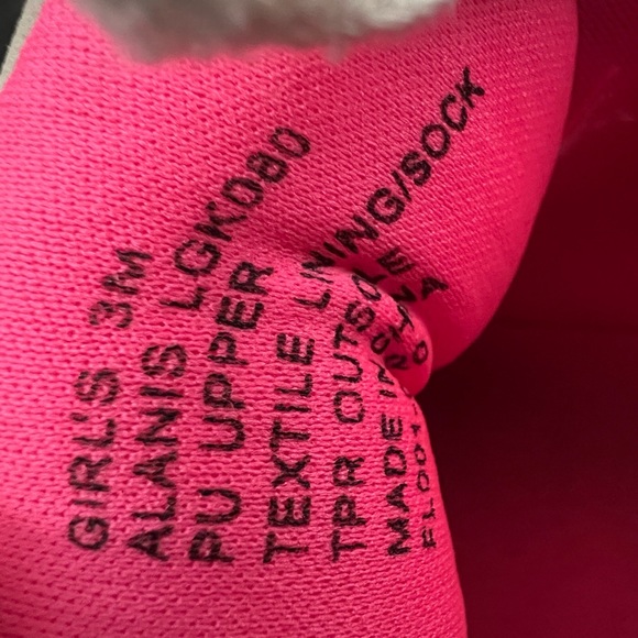 Girls sneakers size3 - Picture 3 of 3